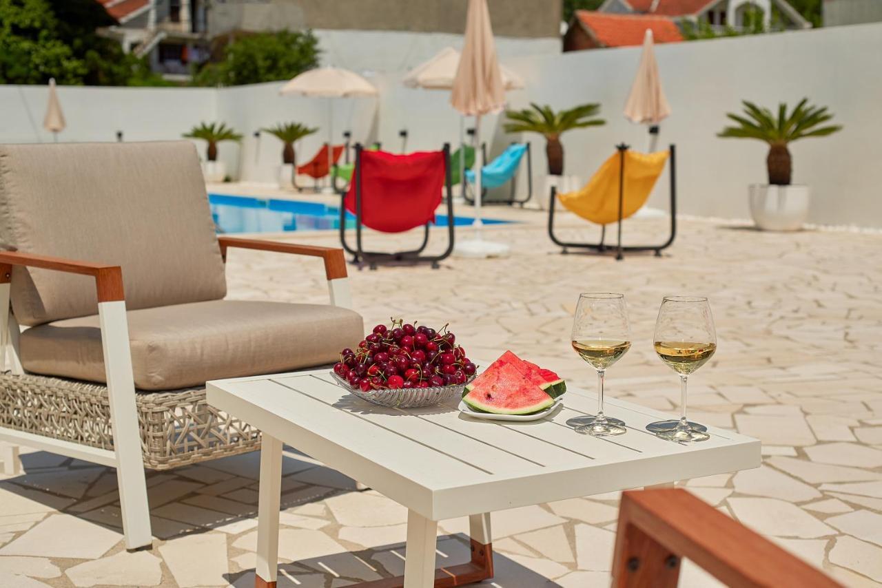 Georgiy Lux Apartments Lastva Grbaljska エクステリア 写真