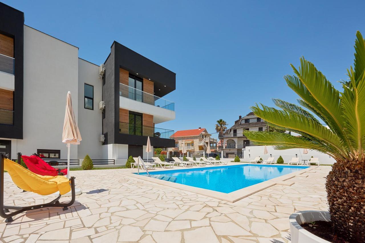 Georgiy Lux Apartments Lastva Grbaljska エクステリア 写真